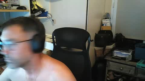 kelvin06133 online show from July 2026 08:40:02 PM