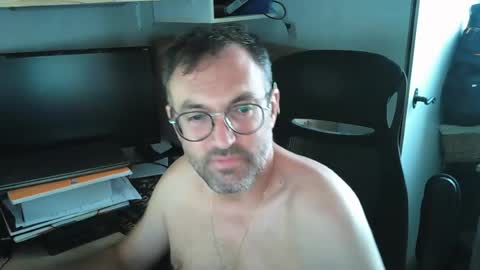 kelvin06133 online show from July 2026 12:26:02 PM