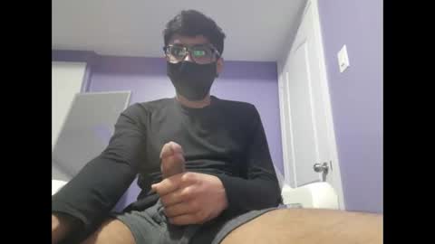 ken771 online show from May 2026 08:10:01 AM
