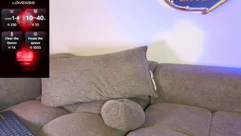 Snapshot of ken_blaker chatting on April 2026 12:21:02 AM ken_blaker online show from April 2026 12:21:02 AM