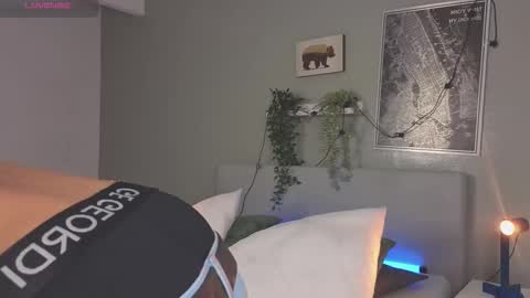   online show from September 2025 11:44:01 AM