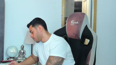 ken_mailik online show from April 2026 12:41:02 AM