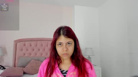 Kendall online show from October 2025 05:19:02 AM