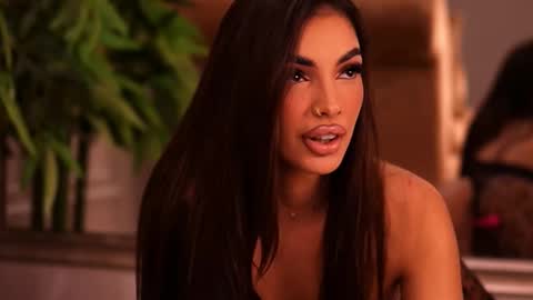 Snapshot of kendall_jolly chatting on October 2025 04:46:02 AM Kendal online show from October 2025 04:46:02 AM