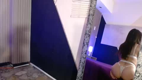 kendall_saenz online show from October 2025 09:08:02 PM