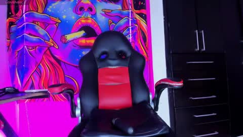 Snapshot of kendall_submissive chatting on May 2026 03:14:02 AM kendall_submissive online show from May 2026 03:14:02 AM