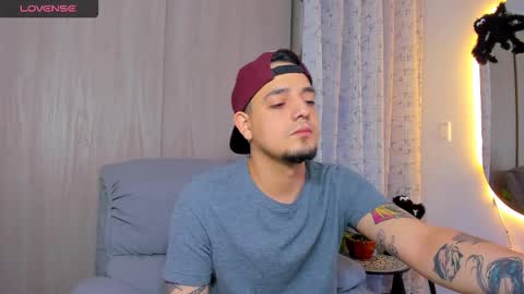 kendel_dimitri online show from October 2025 03:49:02 AM