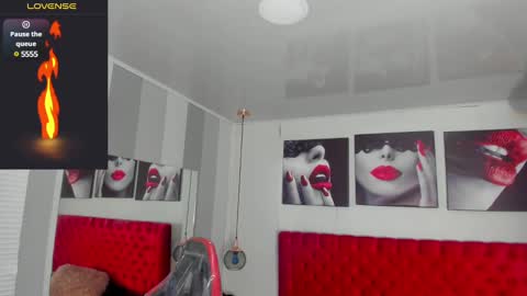 Kender online show from February 2025 01:25:01 PM