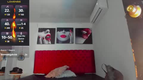 Kender online show from February 2025 07:30:02 PM