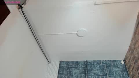 Kender online show from February 2025 08:15:02 PM