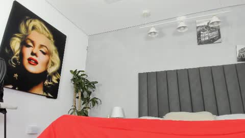 Snapshot of kendra_london chatting on June 2026 11:41:01 AM Kendra London online show from June 2026 11:41:01 AM