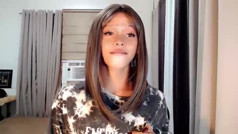 kendra_lunaxx online show from February 2026 03:02:01 PM