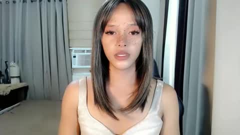 kendra_lunaxx online show from March 2026 07:25:02 AM
