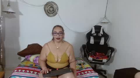 Snapshot of kendra_lust_69 chatting on May 2026 10:25:01 PM kendra_lust_69 online show from May 2026 10:25:01 PM