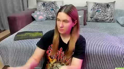 Kendra online show from February 2026 11:50:02 PM