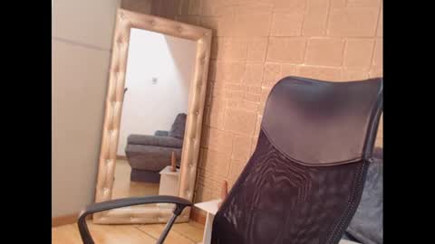 kenn_boy_ online show from January 2025 02:47:01 PM