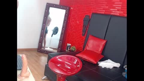 kenn_boy_ online show from February 2025 10:02:02 PM