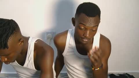 Kenia online show from October 2025 08:25:01 AM