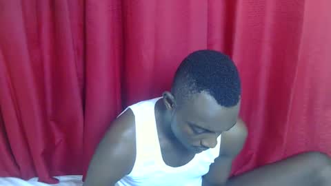 Kenia online show from November 2025 07:14:02 PM