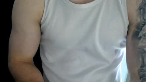 Snapshot of kennerfox77 chatting on April 2026 04:39:01 AM Kennfox777 online show from April 2026 04:39:01 AM