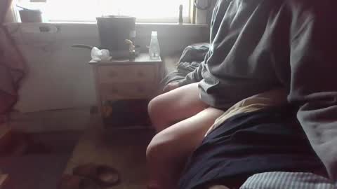 Snapshot of kenneth69h chatting on January 2025 05:37:02 PM kenneth69h online show from January 2025 05:37:02 PM