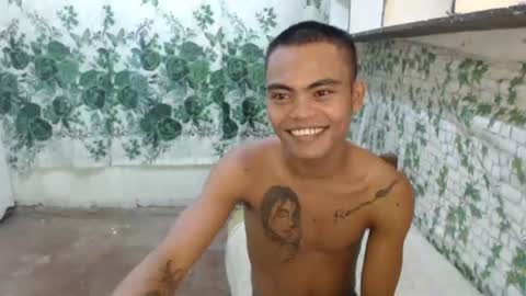 Snapshot of kenneth_jeey chatting on June 2026 04:58:02 AM kenneth_jeey online show from June 2026 04:58:02 AM