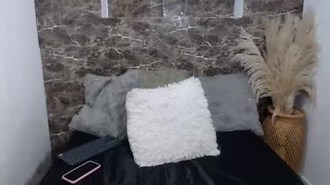 kennethcodyy online show from November 2025 11:21:01 AM