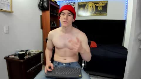 Santiago online show from February 2025 03:50:02 AM