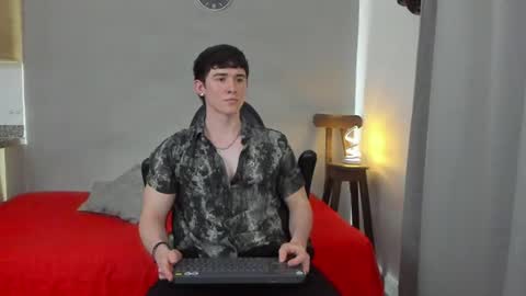 Snapshot of kent_zagann chatting on August 2026 03:50:02 AM Santiago online show from August 2026 03:50:02 AM