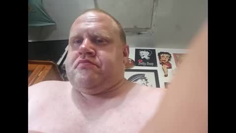 Snapshot of kentbrooks chatting on June 2026 06:24:02 PM looking 4 free c2c online show from June 2026 06:24:02 PM