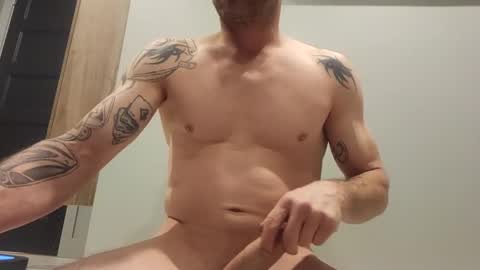 kenw34 online show from December 2024 09:45:01 PM