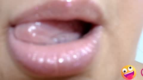 K E R L Y online show from January 2025 08:58:01 PM