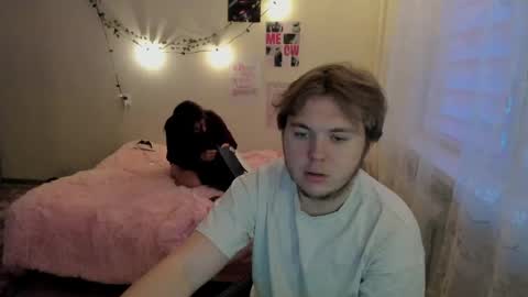 kesh_mne online show from April 2026 04:46:02 PM
