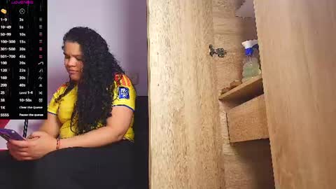 Snapshot of kesha_rosse_ chatting on June 2026 05:57:01 AM KESHA online show from June 2026 05:57:01 AM
