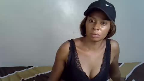 Snapshot of kesi_d chatting on March 2025 10:19:02 PM kesi_d online show from March 2025 10:19:02 PM