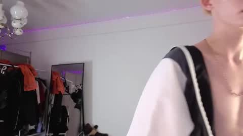 Kessy online show from October 2025 11:57:01 PM