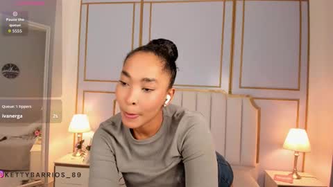 Kety online show from December 2025 11:48:01 AM