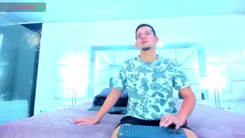 Kev online show from December 2025 11:08:02 AM