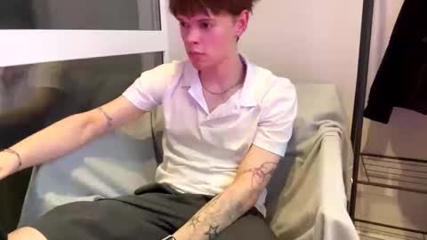 Snapshot of kevin_bucks chatting on February 2026 12:21:01 PM Kevin online show from February 2026 12:21:01 PM