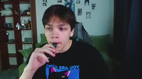 Kevin online show from September 2025 04:03:01 AM