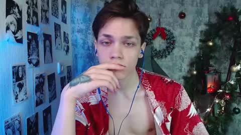 Kevin online show from December 2025 03:00:02 AM