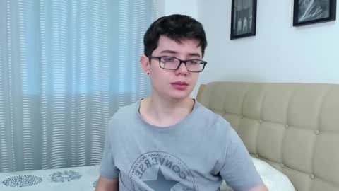 Kevin online show from October 2025 03:25:02 PM