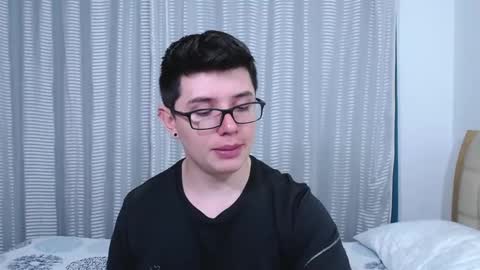 Kevin online show from December 2025 11:10:01 PM