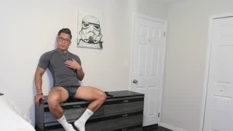 Snapshot of kevinkham chatting on September 2025 10:22:01 PM kevinkham online show from September 2025 10:22:01 PM