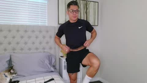 Snapshot of kevinkham chatting on October 2025 02:04:01 PM kevinkham online show from October 2025 02:04:01 PM