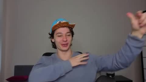 Snapshot of kevinstrike chatting on April 2026 01:22:02 PM kevinstrike online show from April 2026 01:22:02 PM