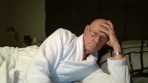 Snapshot of kevlooking4sez chatting on February 2025 12:52:01 AM kevlooking4sez online show from February 2025 12:52:01 AM