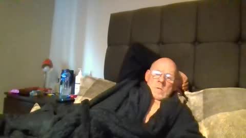 Snapshot of kevlooking4sez chatting on October 2025 11:50:01 AM kevlooking4sez online show from October 2025 11:50:01 AM