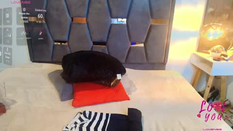 Snapshot of keyla_brunette_ chatting on May 2026 12:18:01 AM KEYLA BRUNETTE online show from May 2026 12:18:01 AM