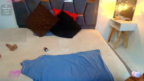 Snapshot of keyla_brunette_ chatting on May 2026 12:25:02 PM KEYLA BRUNETTE online show from May 2026 12:25:02 PM